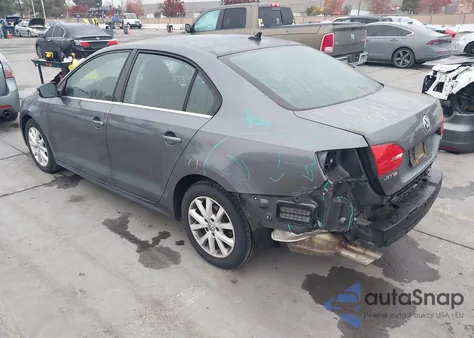 2013 Volkswagen Jetta 2.5L Se z USA, uszkodzony, nr VIN 3VWBX7AJ6DM410239